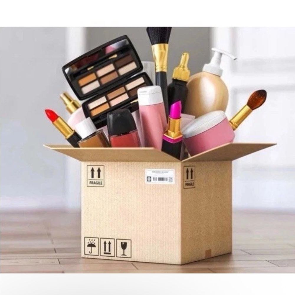 6 Piece Brand Name Makeup & Skincare Mystery Box. Full size + Bonus Piece. New.